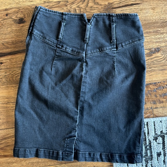 Free People Washed Black Mini Skirt 2 - Picture 2 of 8